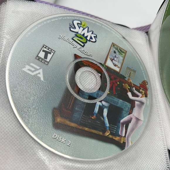 CD Zippered Vinyl Case with 12 Assorted-Game, Movie, Teaching Reference - Picture 8 of 14